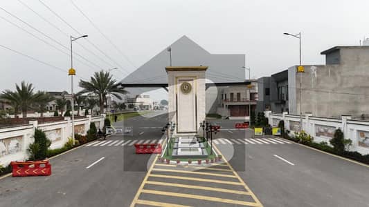 Best 7 Marla Plot For Sale In Divine Enclave Canal Road Faisalabad