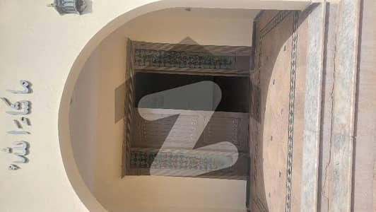 MOHRA NUR ROAD HOUSE 3 BED D. D 15M ZONG OFFICE G. FLOOR OR 1ST FLOOR. 60000