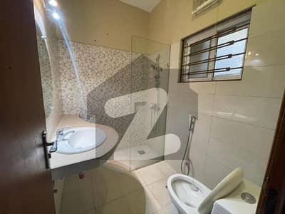 LOWER PORTION FOR RENT IN F-8