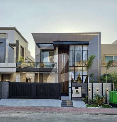 10 Marla Residential House For Sale In Gulbahar Block, Nearby Commercial Market, School, Mosque and Health Care Canter