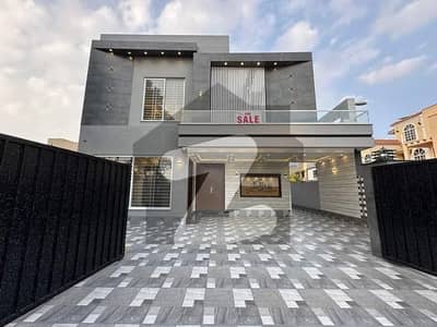 بحریہ ٹاؤن شاہین بلاک بحریہ ٹاؤن سیکٹر B,بحریہ ٹاؤن,لاہور میں 5 کمروں کا 11 مرلہ مکان 4.5 کروڑ میں برائے فروخت۔ بحریہ ٹاؤن شاہین بلاک بحریہ ٹاؤن سیکٹر B,بحریہ ٹاؤن,لاہور میں 5 کمروں کا 11 مرلہ مکان 4.5 کروڑ میں برائے فروخت۔