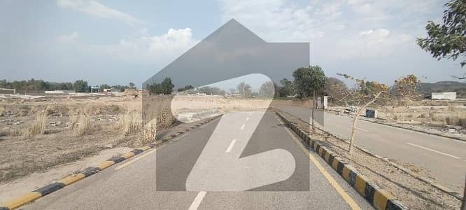 اتفاق ریذیڈنشیا اسلام آباد میں 5 مرلہ رہائشی پلاٹ 16.0 لاکھ میں برائے فروخت۔