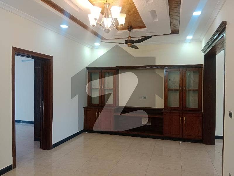 Beautuful newly renovated House for Rent Beautuful newly renovated House for Rent