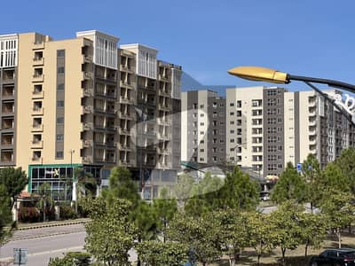 بحریہ انکلیو بحریہ ٹاؤن,اسلام آباد میں 10 مرلہ رہائشی پلاٹ 1.35 کروڑ میں برائے فروخت۔