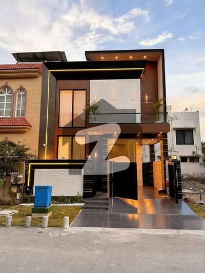 Fully Furnished Luxurious 5 Marla Lavish Brand New Bungalow On Top Location For Sale in DHA Phase 9 Town Lahore
