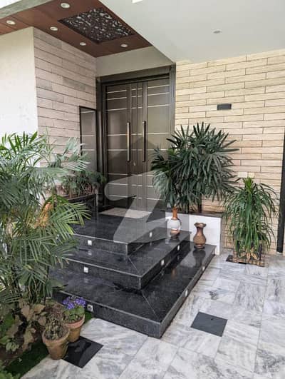 11 Marla House For Sale In Abdullah Gardens, Canal Road, Faisalabad