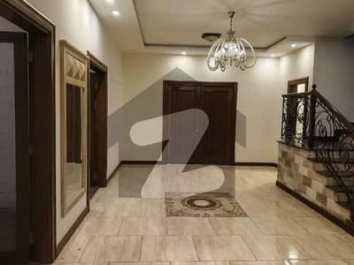 1000 Yards Full Bungalow for Rent in Clifton block 5 Karachi