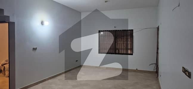 240 Square Yards Lower Portion In Gulistan-e-Jauhar - Block 3 Is Available