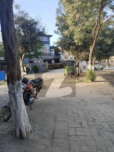 اقبال ایونیو فیز 3 اقبال ایوینیو,لاہور میں 3 کمروں کا 10 مرلہ بالائی پورشن 70.0 ہزار میں کرایہ پر دستیاب ہے۔