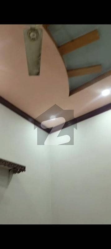 رحمان پورہ (ہربنس پورہ) لاہور میں 4 کمروں کا 4 مرلہ مکان 35.0 ہزار میں کرایہ پر دستیاب ہے۔