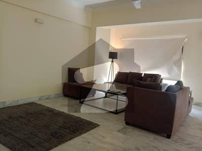 unfurnish 1 Bed Flat For Rent with Tv lounge and Gallery