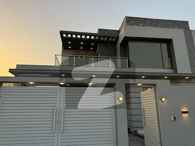 Bahria Hills Grand 5 Bed Room Luxury Villa At Prime Location In Bahria Town Karachi, 2km From Main Gate, Near Commercial, Gallery And IMTIAZ Mega Store