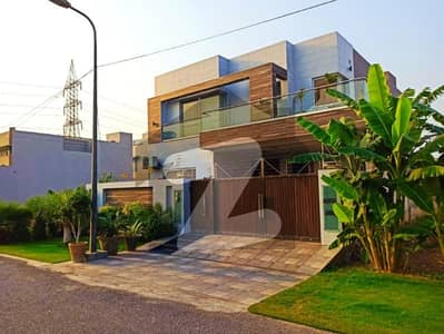 ڈی ایچ اے فیز 3 ڈیفنس (ڈی ایچ اے),لاہور میں 4 کمروں کا 10 مرلہ مکان 2.15 لاکھ میں کرایہ پر دستیاب ہے۔