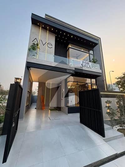 پارک ویو سٹی لاہور میں 4 کمروں کا 5 مرلہ مکان 1.7 کروڑ میں برائے فروخت۔ پارک ویو سٹی لاہور میں 4 کمروں کا 5 مرلہ مکان 1.7 کروڑ میں برائے فروخت۔