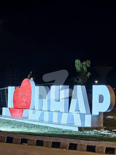 ڈی ایچ اے ڈیفینس پشاور میں 1 کنال پلاٹ فائل 68.0 لاکھ میں برائے فروخت۔