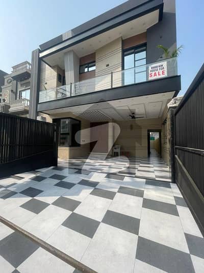 LDA Avenue 10 Marla Ultra Modern House For Sale