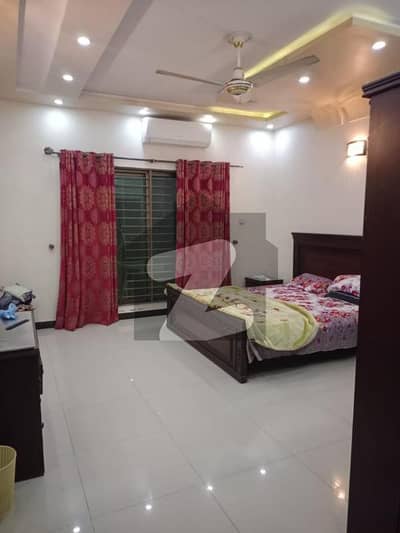 1 Kanal Upper Portion for Rent in DHA Phase 4 | Prime Living with Separate Entrance
