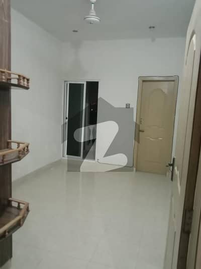 4 BEDROOM FLAT FOR SALE