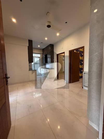 Dha 3 Bed D/D 1st Floor With Lift Park Facing