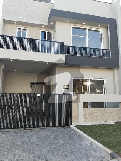 Bahria Enclave Islambad sector H 5 Marla brand new house available for sale