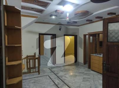 1 Kanal 4 Bed Upper Portion For Rent