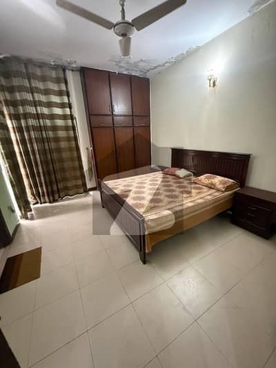 10 Marla Lower For Silent Office 1 Bed Tv Lounge DD Garage