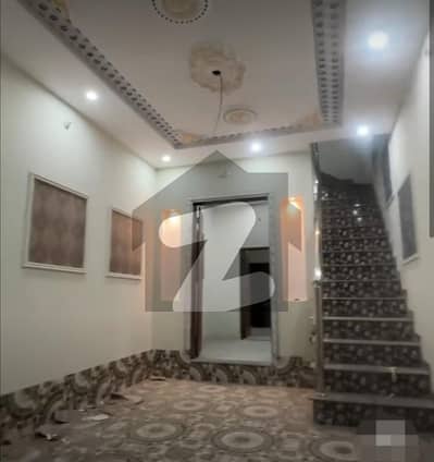 ندیم شہید روڈ لاہور میں 3 کمروں کا 3 مرلہ مکان 60.0 ہزار میں کرایہ پر دستیاب ہے۔