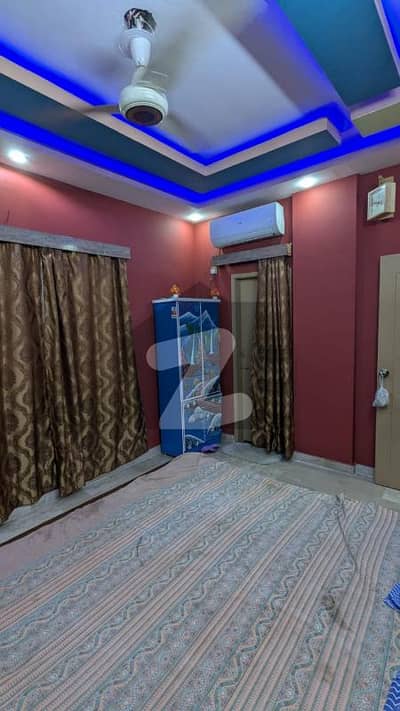 گلشنِ اقبال - بلاک 1 گلشنِ اقبال,گلشنِ اقبال ٹاؤن,کراچی میں 6 کمروں کا 10 مرلہ مکان 5.35 کروڑ میں برائے فروخت۔