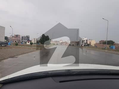 2 Marla abu bakar for sale comm