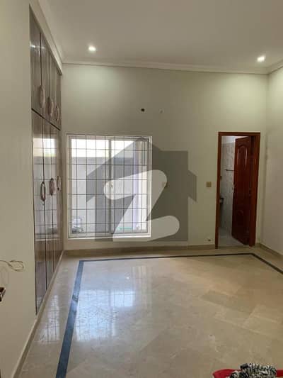 5 MARLA LOWER PORTION FOR RENT WITH OUT GAS