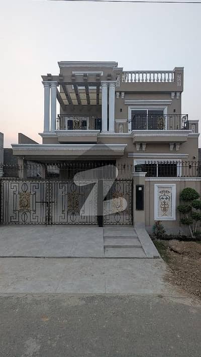 8 Marla Used House for sale in Dha rahbar  gas available price negotiable