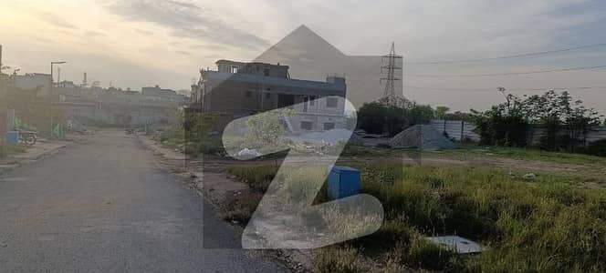 ڈی ایچ اے ڈیفینس فیز 2 ڈی ایچ اے ڈیفینس,اسلام آباد میں 10 مرلہ رہائشی پلاٹ 2.52 کروڑ میں برائے فروخت۔