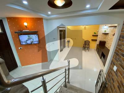 بحریہ ٹاؤن فیز 2 بحریہ ٹاؤن راولپنڈی,راولپنڈی میں 5 کمروں کا 10 مرلہ مکان 4.35 کروڑ میں برائے فروخت۔