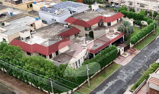 Valencia 100 Marla Bungalow Is Up For Sale