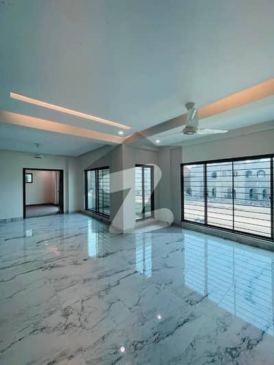 12 MARLA BRAND NEW FLAT AVAILABLE FOR RENT IN ASKARI 10 SEC S LAHORE