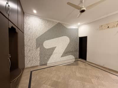 کینال گارڈنز - بلاک اے اے کینال گارڈن,لاہور میں 3 کمروں کا 5 مرلہ مکان 1.85 کروڑ میں برائے فروخت۔