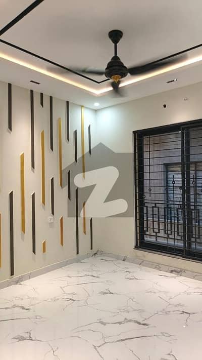 Buy A Centrally Located Prime Location 5 Marla House In Central Park - Block A1 Buy A Centrally Located Prime Location 5 Marla House In Central Park - Block A1