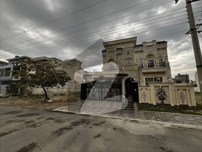 10 Marla Brand New Facing Park Double Storey Modern-Classical Design House For Sale