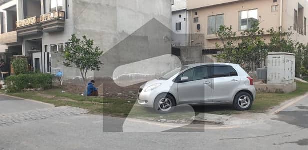 Overseas block 5 marla plot hot location