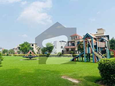 10 Marla Residential Plot Available For Sale In Lake City