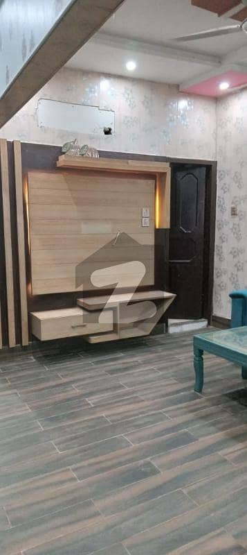 چکلالہ سکیم 3 چکلالہ سکیم,راولپنڈی میں 3 کمروں کا 3 مرلہ مکان 1.0 کروڑ میں برائے فروخت۔