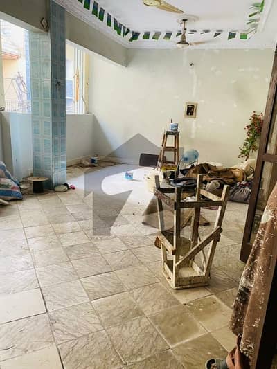 گلشنِ اقبال - بلاک 13 اے گلشنِ اقبال,گلشنِ اقبال ٹاؤن,کراچی میں 3 کمروں کا 10 مرلہ بالائی پورشن 60.0 ہزار میں کرایہ پر دستیاب ہے۔