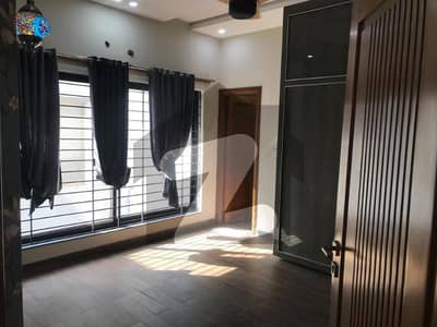 ڈی ایچ اے 11 رہبر فیز 1 ڈی ایچ اے 11 رہبر,لاہور میں 2 کمروں کا 10 مرلہ بالائی پورشن 85.0 ہزار میں کرایہ پر دستیاب ہے۔