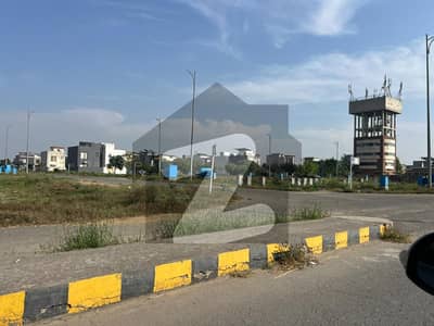 Central Location Kanal Plot for Sale