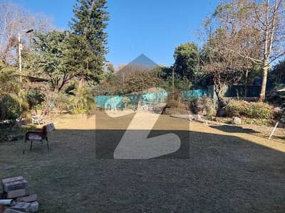 F11 Brand New House Triple Story Hugh Extra Land For Sale