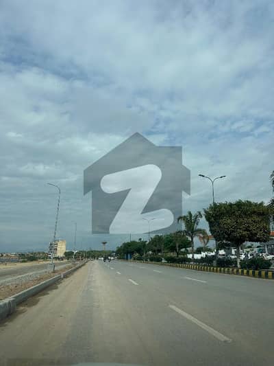 نیول اینکریج اسلام آباد میں 8 مرلہ کمرشل پلاٹ 6.5 کروڑ میں برائے فروخت۔