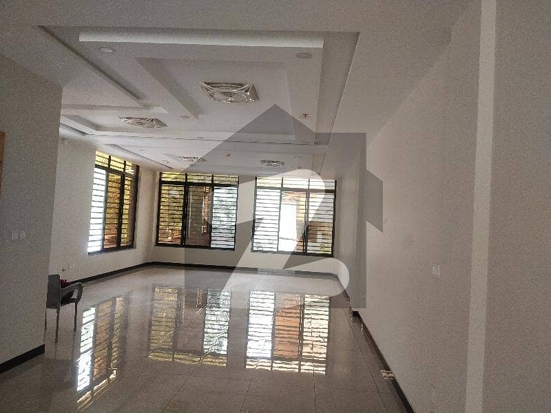 جی ۔ 9 اسلام آباد میں 7 مرلہ دفتر 3.5 لاکھ میں کرایہ پر دستیاب ہے۔ جی ۔ 9 اسلام آباد میں 7 مرلہ دفتر 3.5 لاکھ میں کرایہ پر دستیاب ہے۔