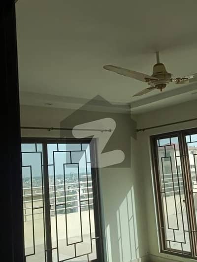 5 Beds 18.8 Marla House For Sale