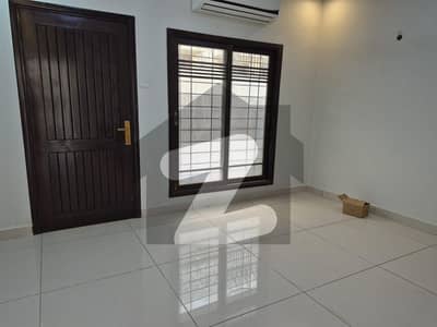 ڈی ایچ اے فیز 6 ڈی ایچ اے ڈیفینس,کراچی میں 5 کمروں کا 1 کنال مکان 6.0 لاکھ میں کرایہ پر دستیاب ہے۔