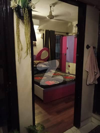 نارتھ کراچی - سیکٹر 7-D1 نارتھ کراچی,کراچی میں 2 کمروں کا 4 مرلہ فلیٹ 26.0 ہزار میں کرایہ پر دستیاب ہے۔